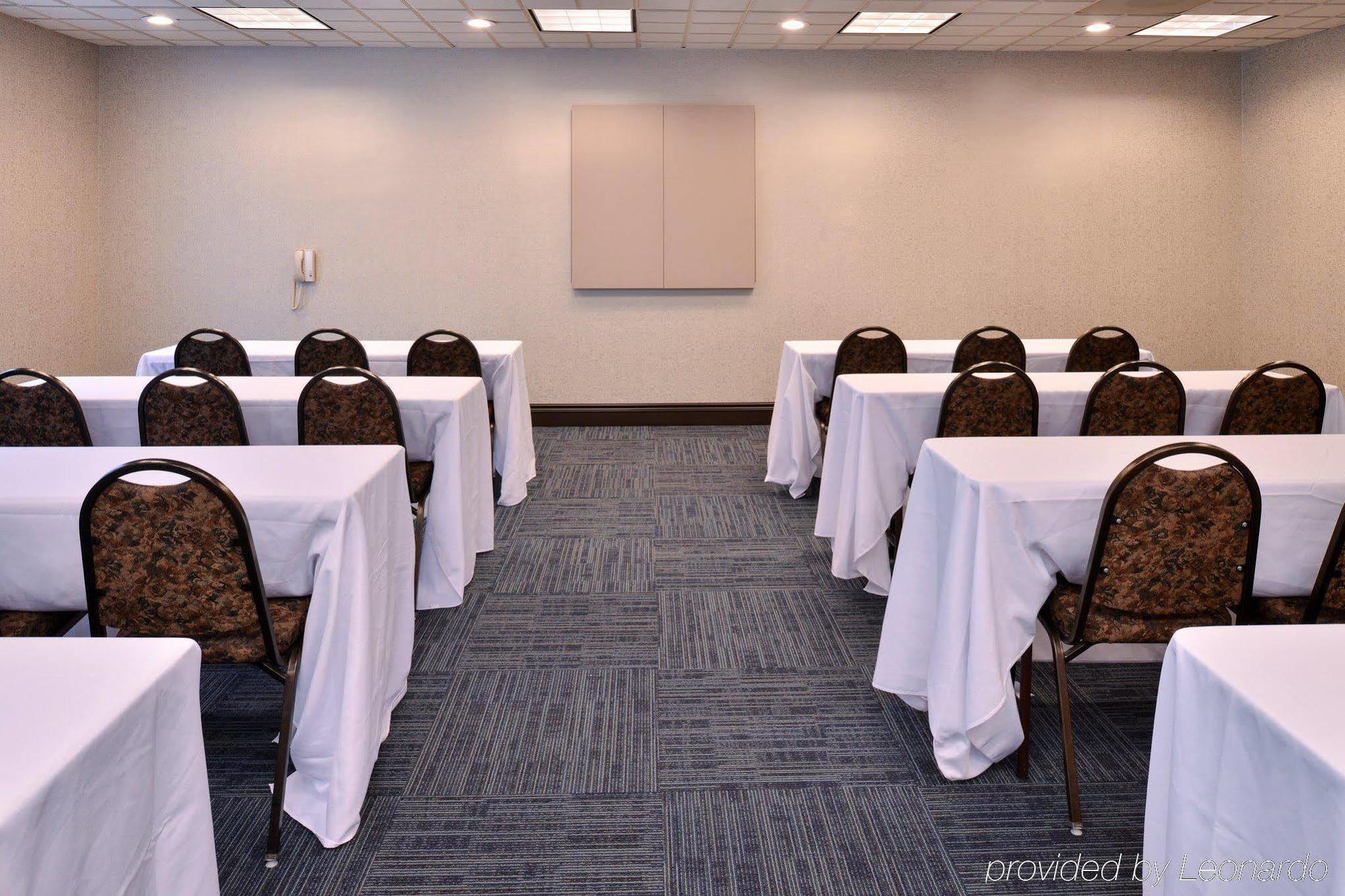 Holiday Inn Express Portland West/Hillsboro By Ihg Exterior foto