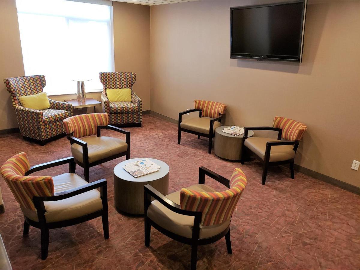 Holiday Inn Express Portland West/Hillsboro By Ihg Exterior foto